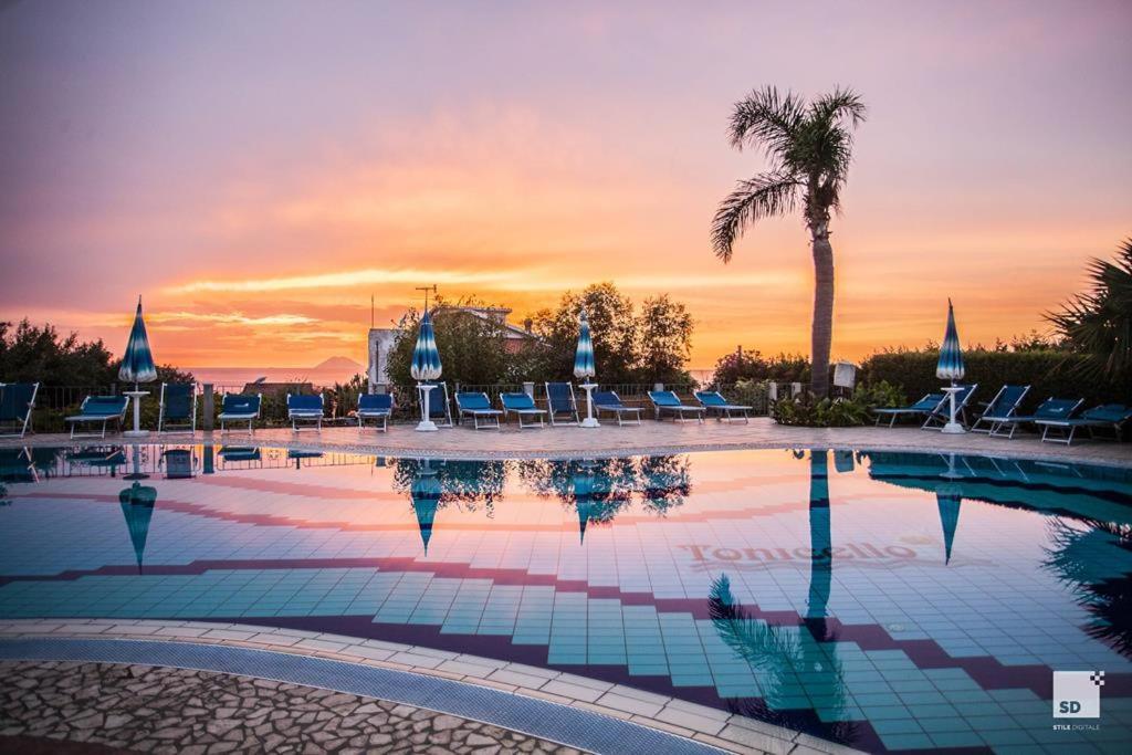 Tonicello Hotel Resort & Spa Capo Vaticano Exterior photo